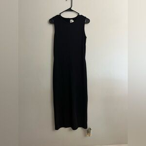 Elegant Black Sleeveless Dress